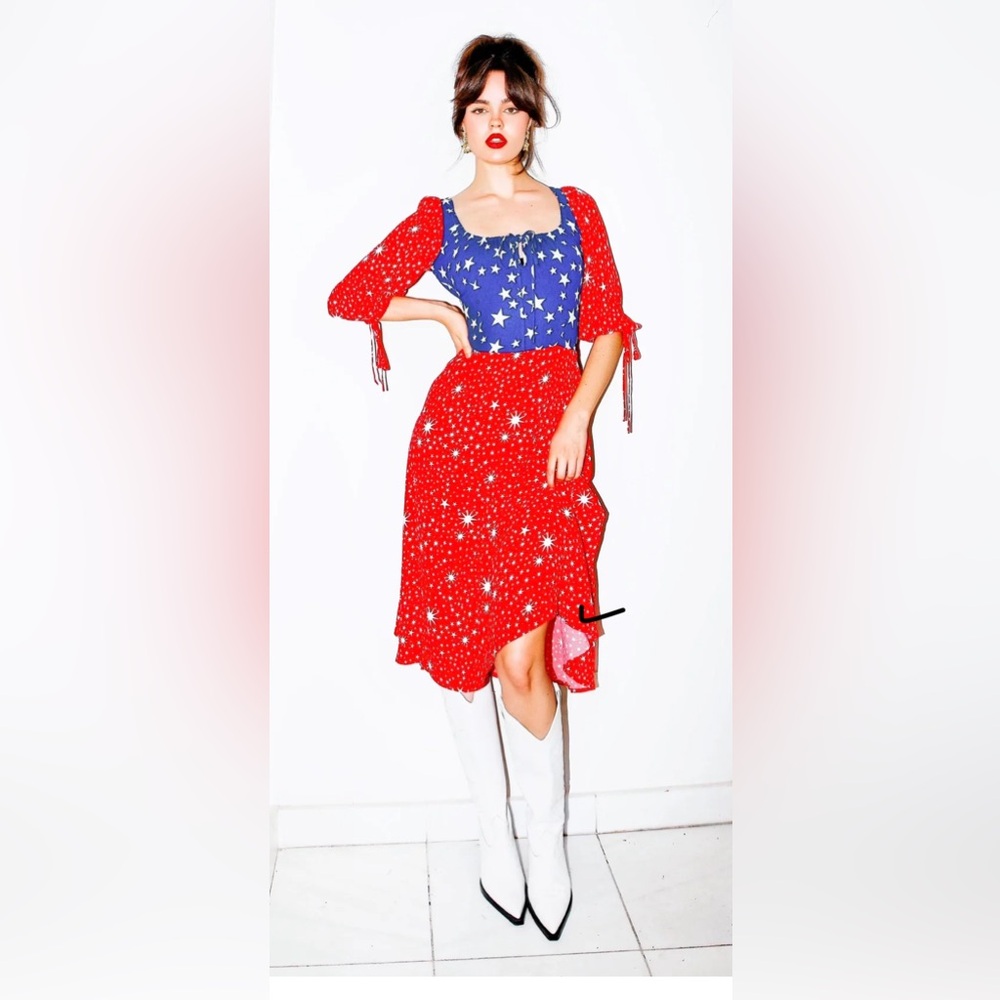 Elegant Blue and Red Midi Dress